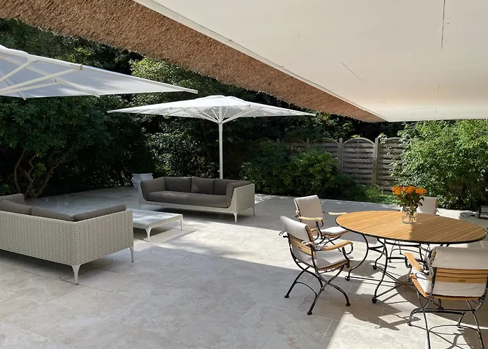 Hansjoerg Felmy Villa